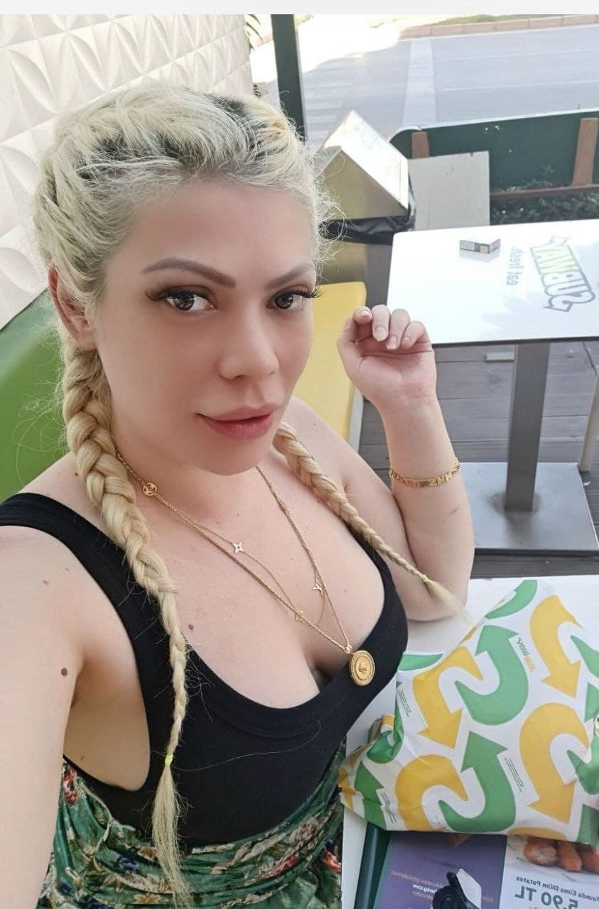 Adana Gerçek Resimli Seksi Sarışın Elit Escort HANDE - Image 3 Adana Gerçek Resimli Seksi Sarışın Elit Escort HANDE - Image 3