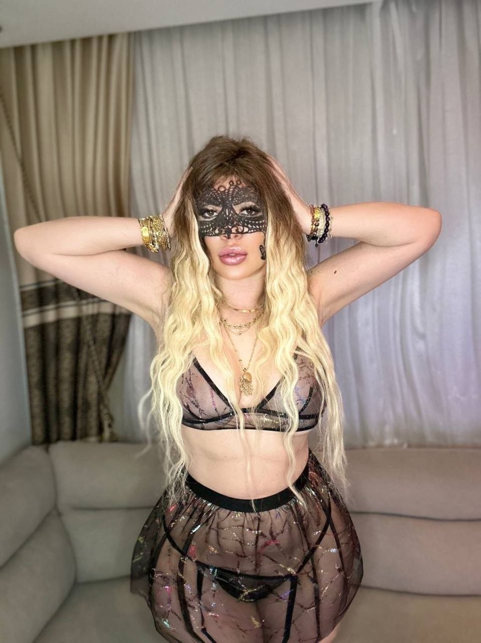 Adana Gerçek Resimli Seksi Sarışın Elit Escort HANDE - Image 33 Adana Gerçek Resimli Seksi Sarışın Elit Escort HANDE - Image 33