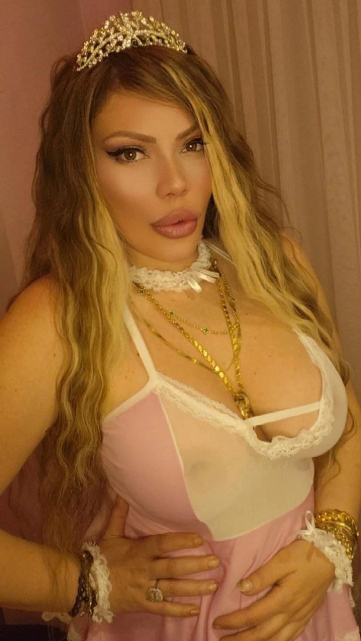 Adana Gerçek Resimli Seksi Sarışın Elit Escort HANDE - Image 49 Adana Gerçek Resimli Seksi Sarışın Elit Escort HANDE - Image 49